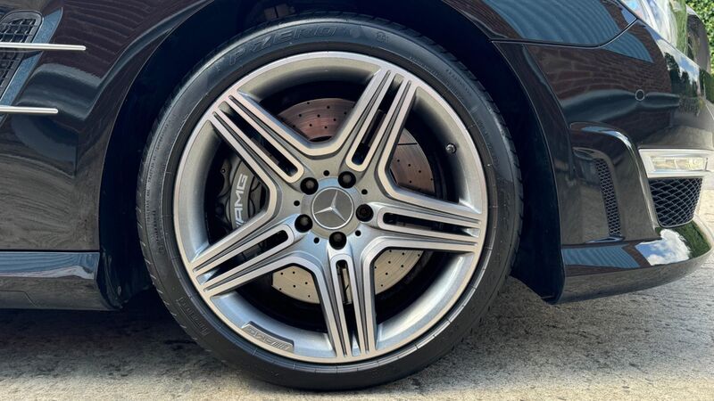 MERCEDES-BENZ SL