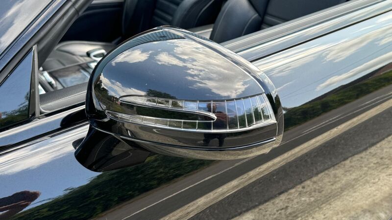 MERCEDES-BENZ SL