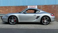 PORSCHE CAYMAN