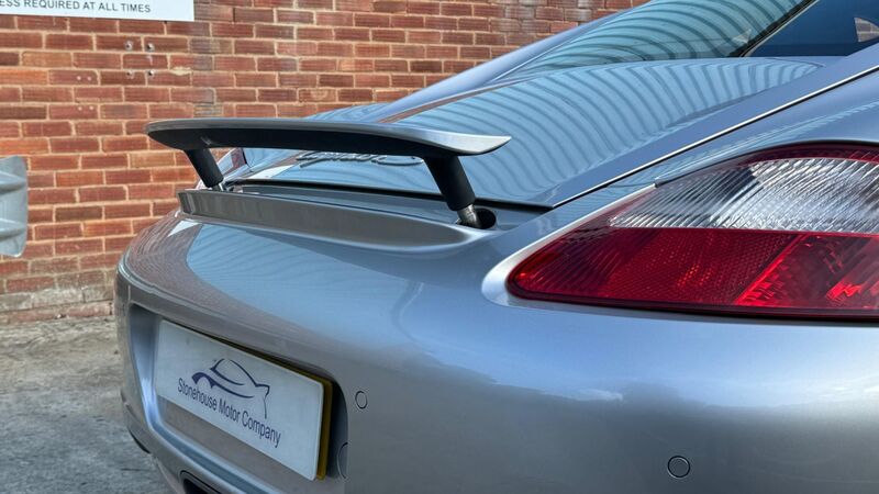PORSCHE CAYMAN