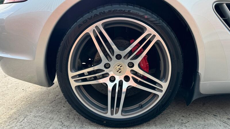 PORSCHE CAYMAN