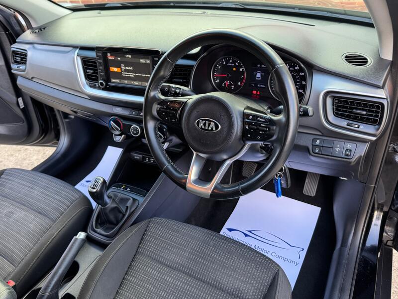 KIA STONIC