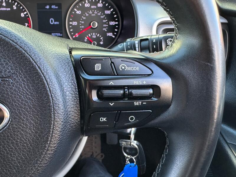 KIA STONIC