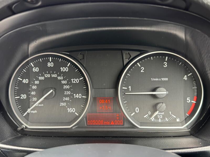 BMW 1 SERIES