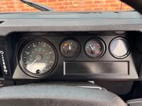 LAND ROVER DEFENDER 90