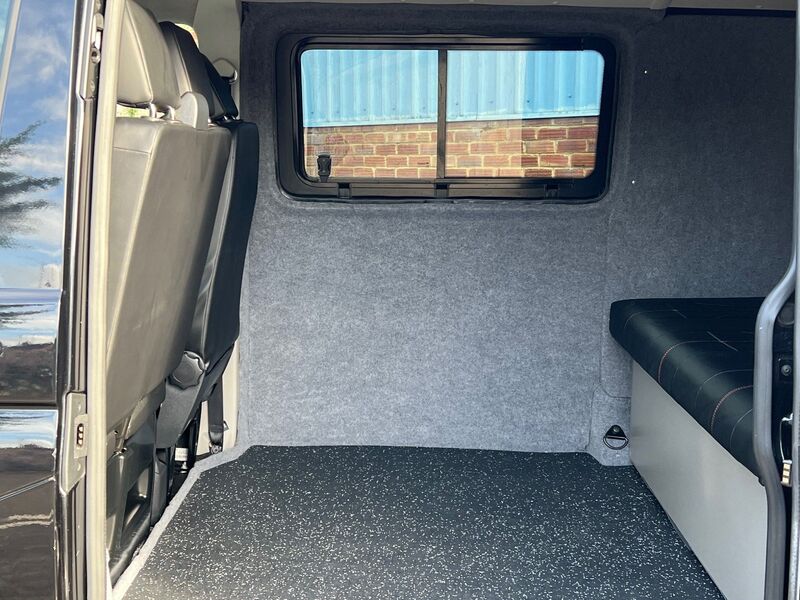 VOLKSWAGEN T6 CAMPERVAN