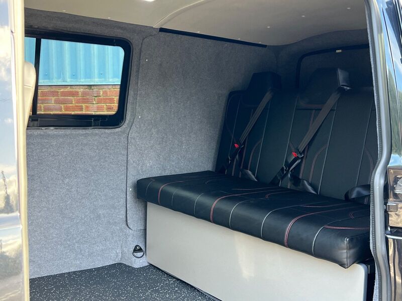 VOLKSWAGEN T6 CAMPERVAN